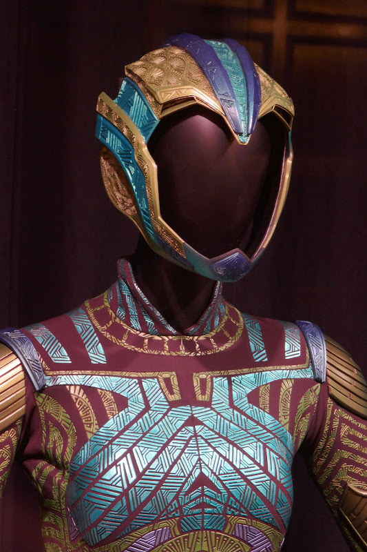 Nakia helmet and costume detail Black Panther Wakanda Forever