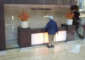 Fregoli stop-motion reception set Anomalisa