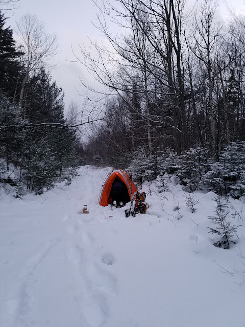 A mid December attempt to bushwhack to a back-country crag known as The Captain, deeply nestled between South Hancock, Mount Carrigain, and Sawyer River.