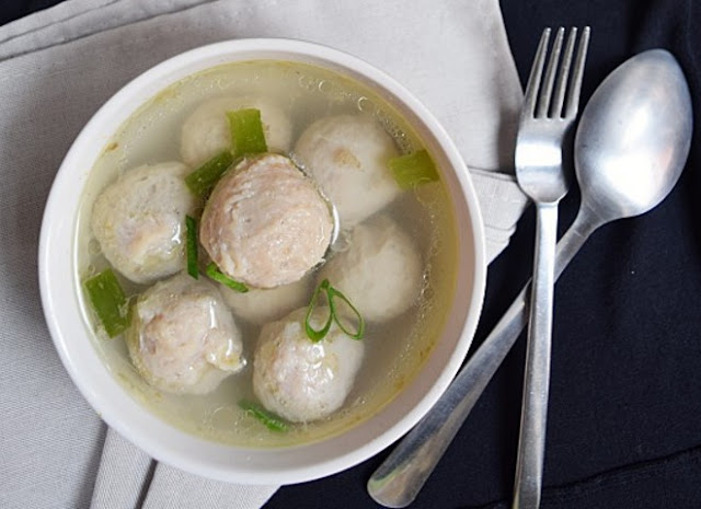 Begini, Cara Membuat Bakso Sapi dengan Blender, Resep Bakso Sapi Kenyal Alami