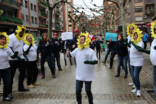 300 personas participan en el vídeo por los 50 años del Erreka-Ortu