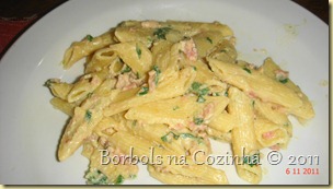 Penne  ao creme de bacon e parmesão