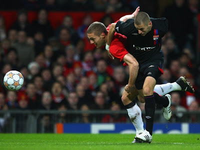 3 Nemanja Vidic & Benjema