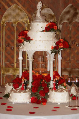 wedding cake with rose