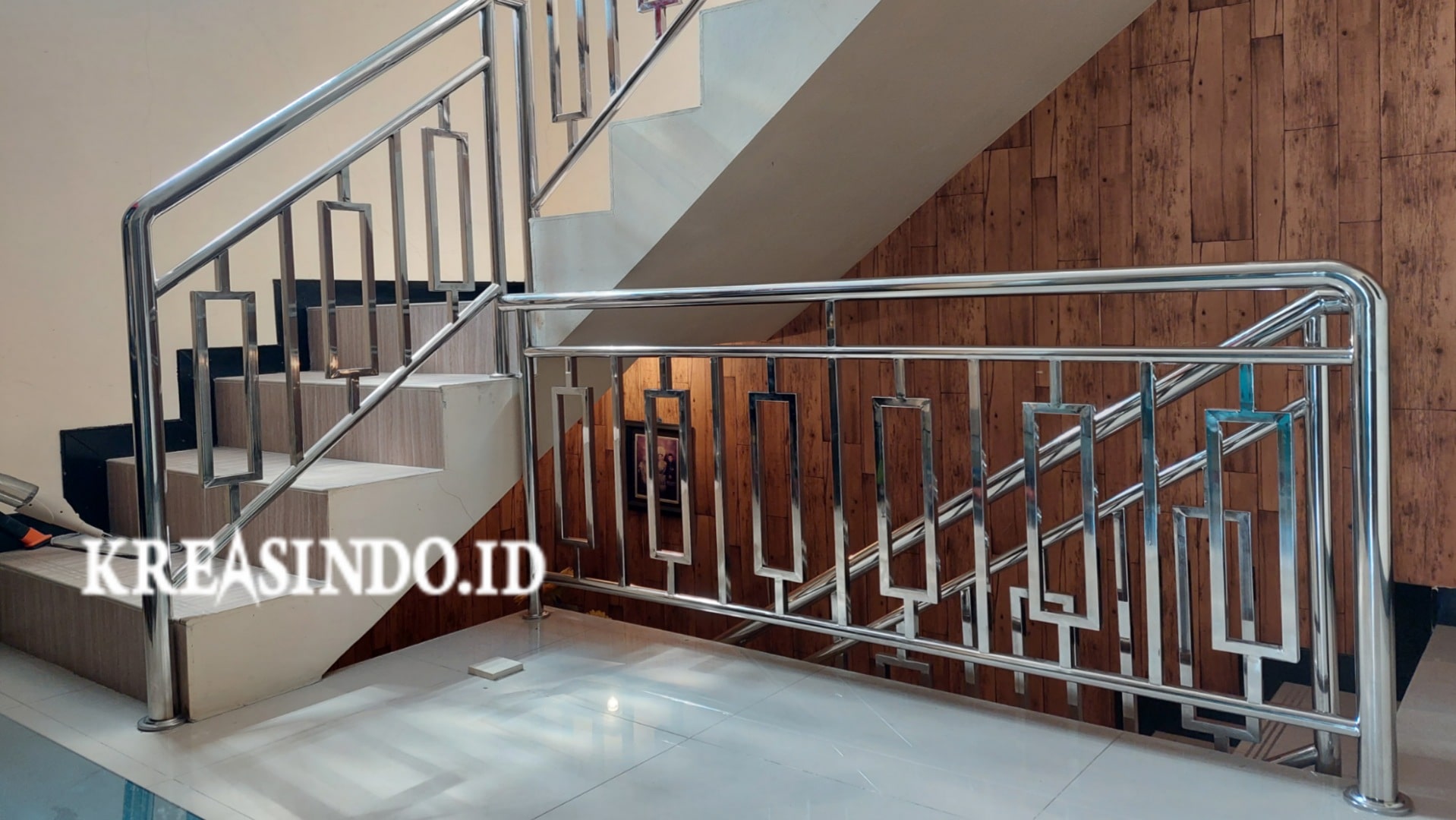 Railing Balkon Stainless dan Balkon Kaca Stainless pesanan Bpk Hendri di Permata Cimanggis Depok