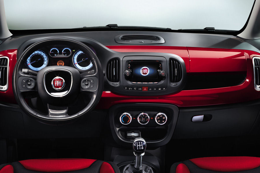 New Fiat 500 L interior official pics Source FIAT Group