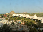 View of Aquaventure, the PalmDubai. The Dubai skyline seen from the Palm . (dsc )