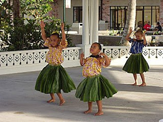 Keiki Hula at new Shopping Center in Hawaii