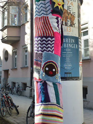 Streetart, Graffiti, Urbanart, Guerilla Knitting