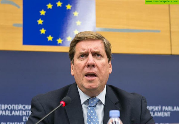 Eurodiputados del Partido Popular exigen al Comisario de Pesca la retirada y revisión de la propuesta de cierre de 87 zonas de pesca de fondo