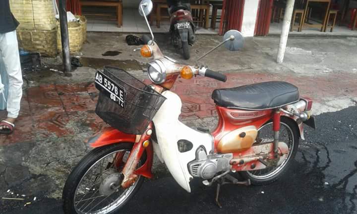 JURAGAN MOTOR  ANTIK JOGJA  Jual  Honda  Kalong Sipitung C70  