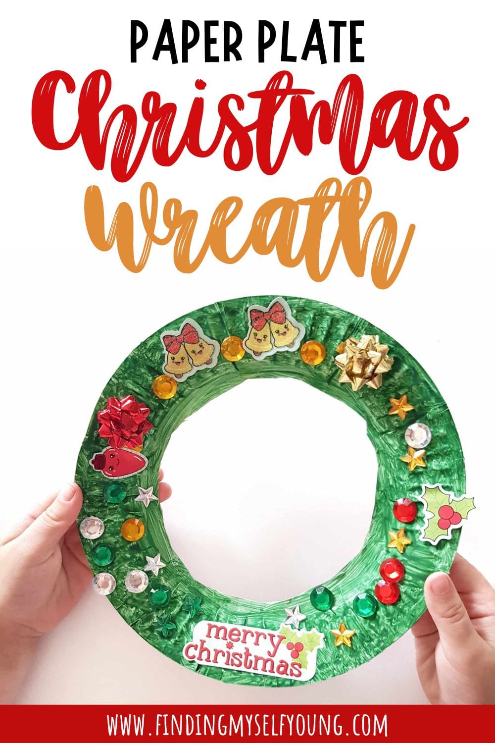 paper plate Christmas wreath craft.