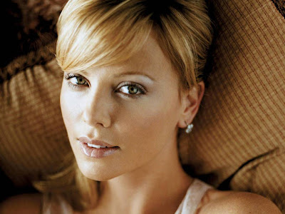 Charlize Theron Normal Resolution HD Wallpaper 6