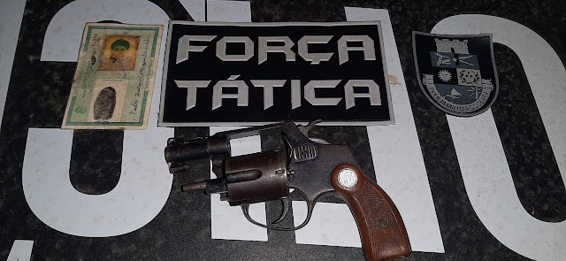  FORÇA TÁTICA REALIZA PRISÃO E TIRA MAIS UMA ARMA DE CIRCULAÇÃO NA CIDADE DE RERIUTABA.