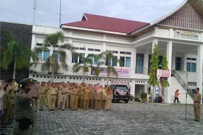 Camat Koto Tangah Tegakkan Disiplin dan Mulai Bikin Gebrakan