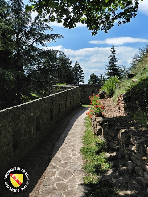 SIERCK-LES-BAINS (57) - Château-fort des ducs de Lorraine