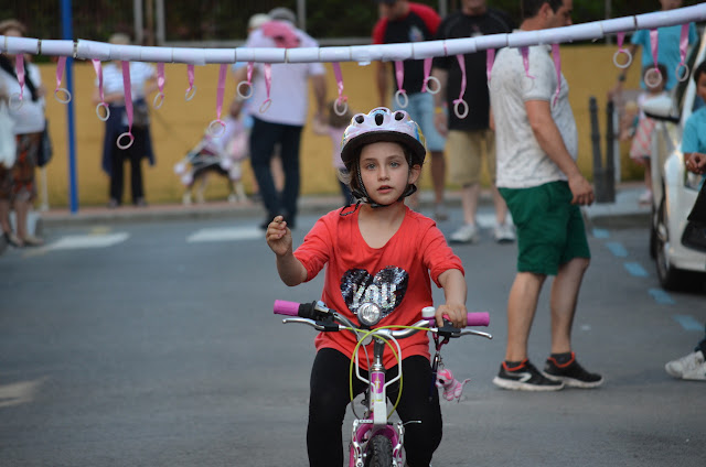 Carrera de cintas infantil en Llano