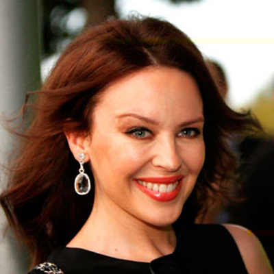 Kylie Minogue goes from Blonde to Brunette 1