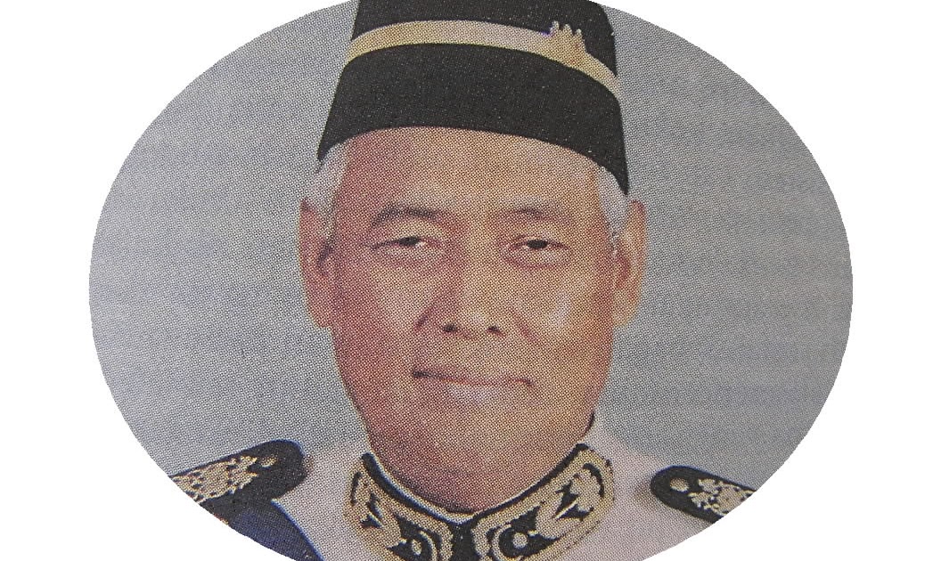 POKOK & TOKOH: ABDULLAH MOHD. SALLEH, TUN