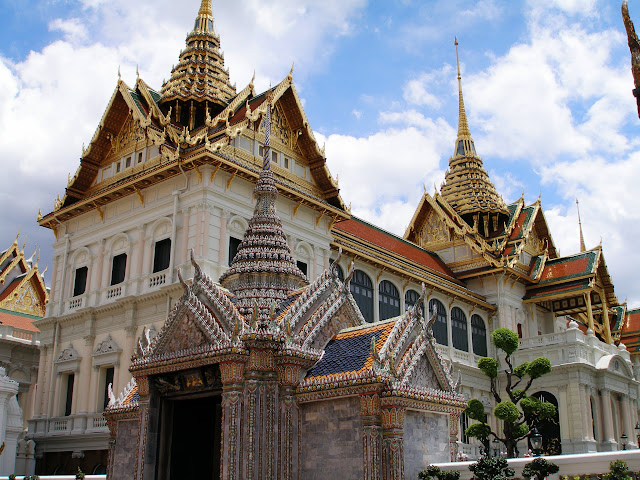 Trip BoomersCafe Wat Phra Kaew Grand Palace Bangkok Thailand