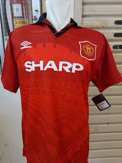 Jual jersey retro, jersey retro murah, jersey MU home 95