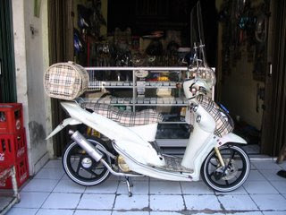 Gambar modivikasi motor Yamaha Mio Sporty 2010