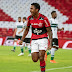Flamengo vence Coritiba e está nas oitavas da Copa do Brasil
