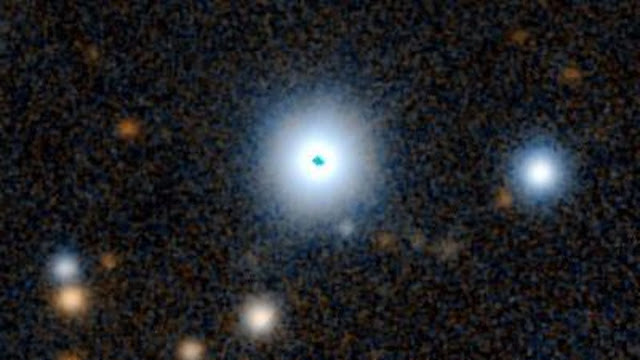 Estrela 2MASS 19281982-2640123 - possível origem do Sinal Wow!