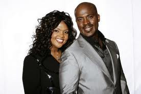 BeBe & CeCe Winans ~ Lost Without You - LIVE