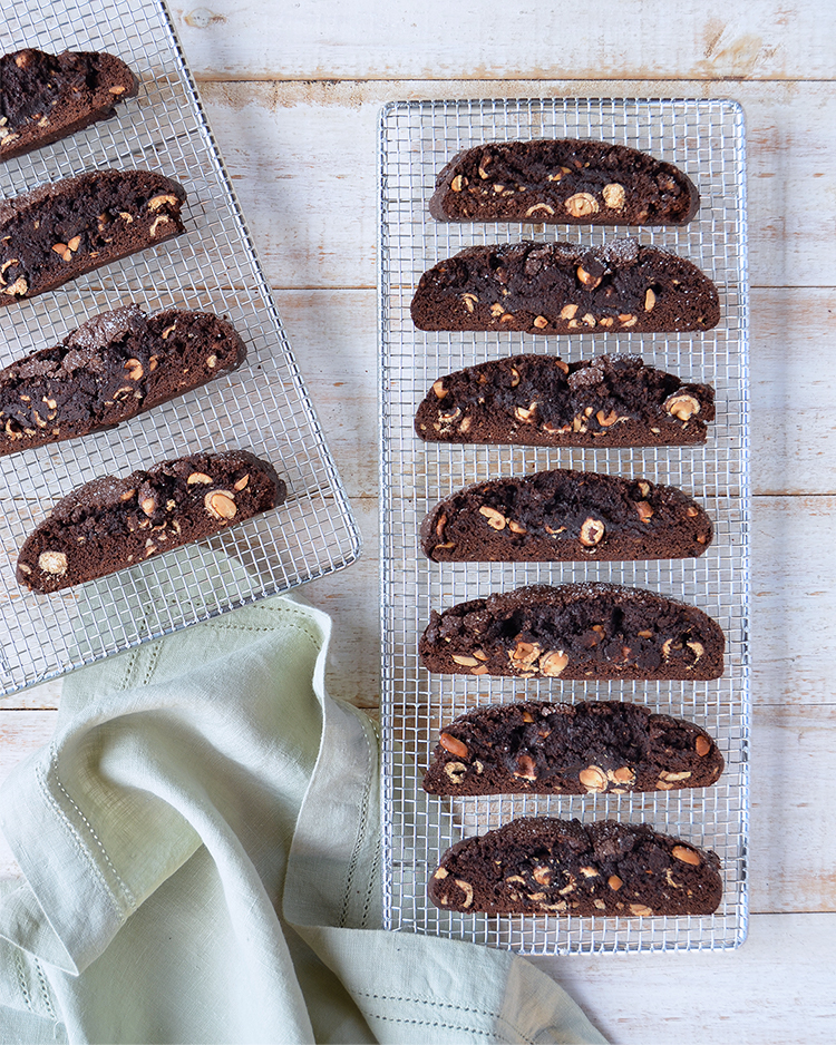 Biscottis de chocolate con maní