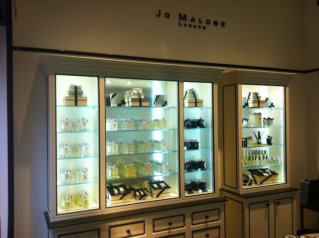 Jo Malone profumi Milano Peony & Blush Suede regali di natale fragranze personalizzate