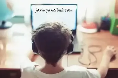 Tips Menjaga Anak