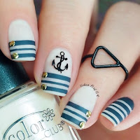 10 Nautical Themed Nail Arts You Will Like