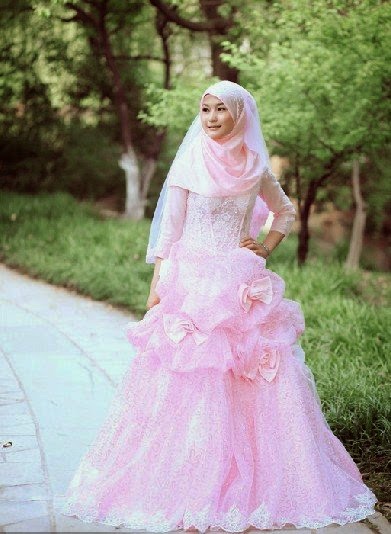20 Contoh Model Baju Pengantin Muslim Pink - Kumpulan 
