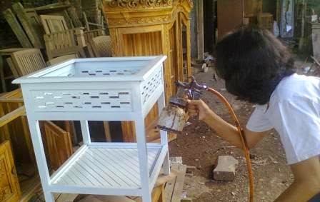 proses finishing cat duco