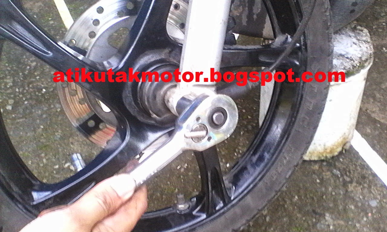 Penyebab Roda Depan  Motor  Bunyi  Utak atik Sepeda Motor 