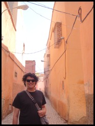 2009-03-21 Marrakech - Saadian Tombs & Central Souks [Robyn] 042