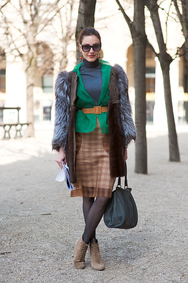 Running With The Fash Pack... Paris Fashion Week A/W 2010