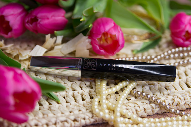 Avon - True Super Extend Winged Out Mascara