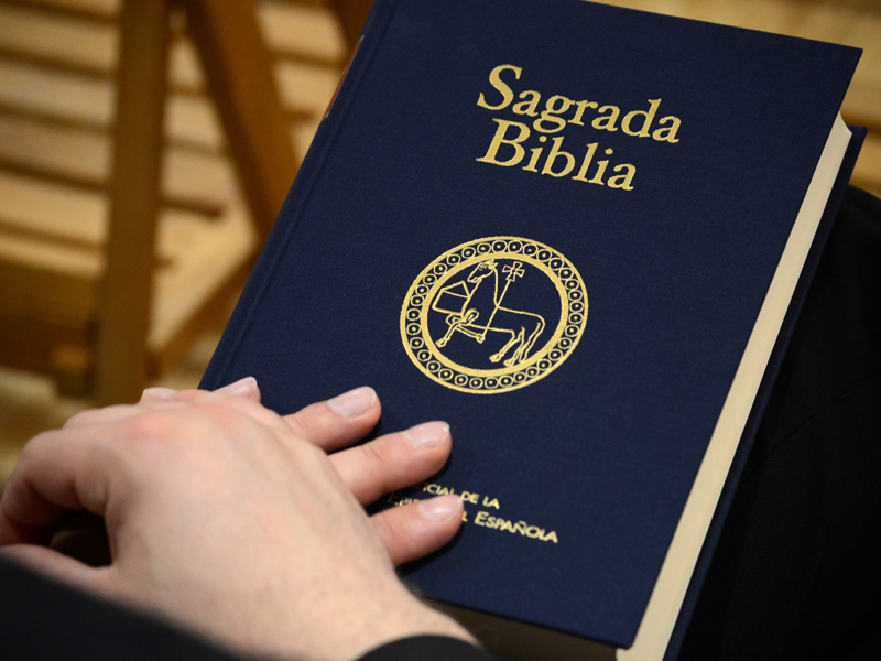 Despite being archaic, the Bible can teach some pretty relevant Spanish