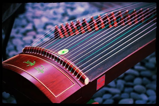 Zither Dreams Interpretations and Meanings