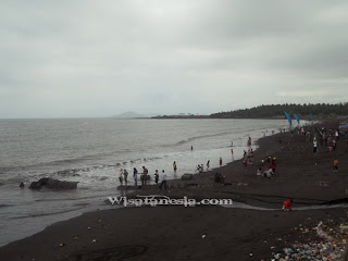 Pantai Blimbingsari