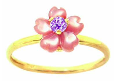 Yellow Gold Pink Mother of Pearl Exotic Blossom and Tanzanite Ring