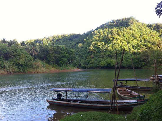 fasilitas menuju curug cikaso