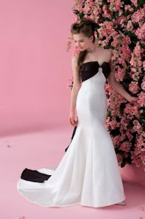 Vestidos de Novia Blanco y Negro, parte 3