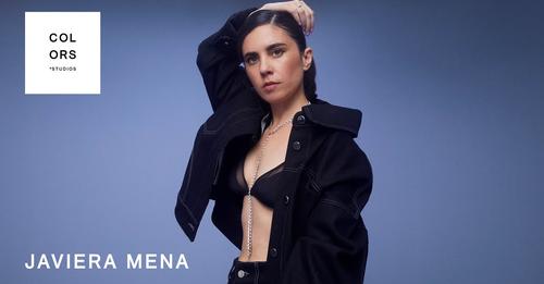 Javiera Mena estrena "Debilidad" en la sesión ColorsxStudios musica chilena música chilena