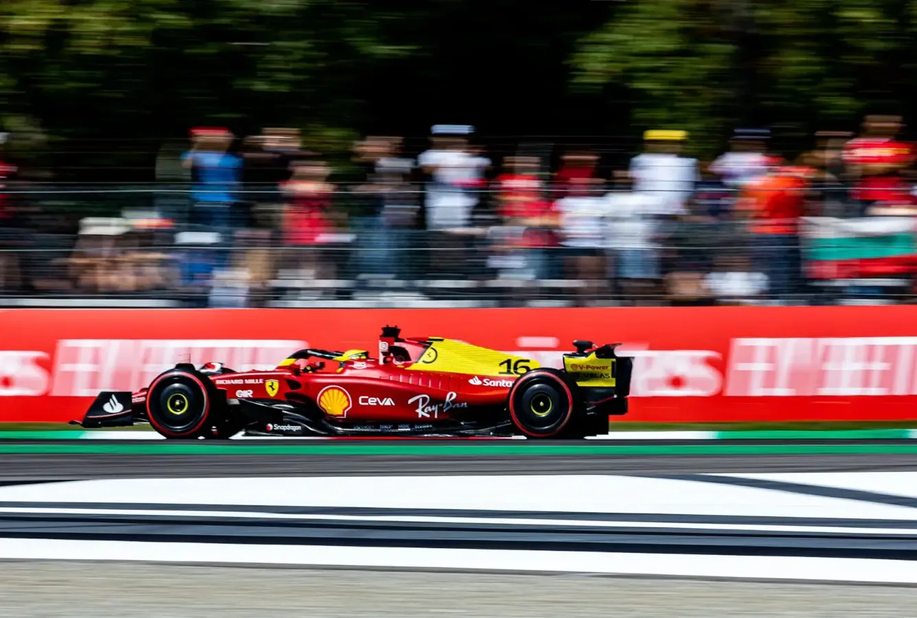 Charles Leclerc conquista la pole del gran premio d'Italia 2022