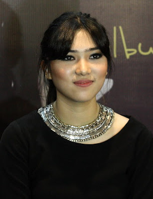 Isyana Sarasvati Tampil Di Bontang Maret 2016