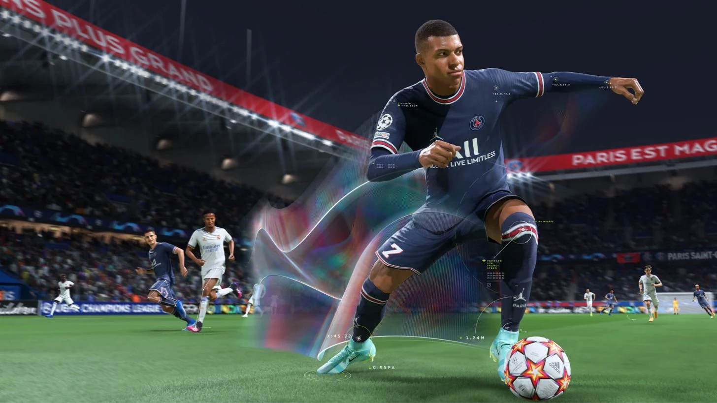 FIFA 22 disponibile al download per PC e console | Video