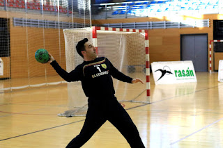 El Club Balonmano Barakaldo cae ante el Uharte